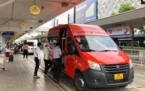 Đề xuất thí điểm thêm 17 tuyến buýt kết nối vào sân bay Tân Sơn Nhất