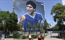 HLV Scaloni kêu gọi tuyển Argentina quyết chiến vì 'Maradona ở trên trời đang dõi theo chúng ta'