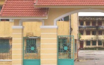 Tạm giữ nam sinh lớp 10 đâm chết bạn học