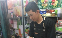 Tiếp sức đến trường: Học giỏi nhờ sách mượn, vở thưởng, laptop cậu tặng
