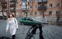 Nhìn lại cuộc chiến Nga - Ukraine sau 1 tháng: Ba cuộc chiến 'bất cân xứng'