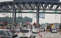Lụy trạm thu phí!