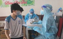 Sở Y tế TP.HCM nói gì về thông tin lô vắc xin COVID-19 đang tiêm cho học sinh hết hạn?