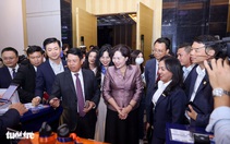 'Không tiền vẫn xài được'