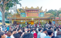 Chen vai dự Lễ hội xô đụng Phú Quốc