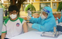 Công chức nghỉ việc hàng loạt: Thầy thuốc và thầy giáo cứ phải 'an bần lạc đạo'?