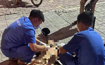 Nam thanh niên bị đâm gục trên vỉa hè Hà Nội