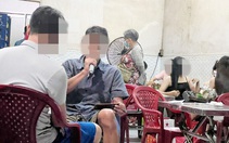 Cuối năm rền rĩ 'Đắp mộ cuộc tình' - Kỳ 1: Trời ơi, hát hò hay tra tấn?