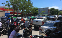 Lãnh đạo thành phố Vinh 'đau đầu' vì người dân mua quá nhiều ô tô