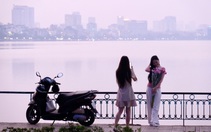Thời tiết hôm nay 9-11: Bắc Bộ nắng nhẹ, Nam Bộ mưa dông
