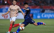 Bầu Thụy chi tiền cho tiền đạo Đinh Thanh Bình sang Singapore chữa chấn thương