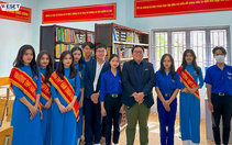 WESET trao học bổng và đóng góp quỹ xây thư viện cho THPT Hàm Thuận Bắc