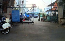 Công an khám xét Trung tâm đăng kiểm 50-02S, quận 11, TP.HCM