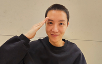 Thành viên J-Hope của nhóm BTS nhập ngũ