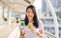 HDBank trao thưởng gần 1 tỉ đồng cho 17 khách hàng mở 'siêu thẻ' HDBank Petrolimex 4 trong 1