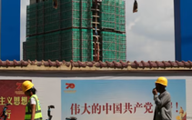 Doanh nghiệp bất động sản Trung Quốc nợ hàng tỉ USD tiền lương