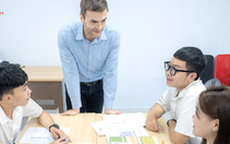 IELTS 7.5 vẫn học lại tiếng Anh ở trường: Cần thiết hay lãng phí?