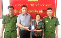 Thấy tài khoản tăng thêm gần 400 triệu đồng, người đàn ông vội báo công an