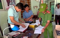Bắt giám đốc hợp tác xã chiếm đoạt tiền nhà nước