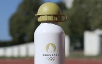 Pháp thu hồi chai đựng nước phiên bản Olympic dành cho trẻ em