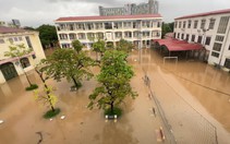 Hà Nội: Trường đóng cửa, cho học sinh học online suốt 10 ngày do ngập