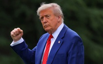 Ông Trump thừa nhận Trung Quốc là đối thủ mạnh, thuế 100% không bền vững