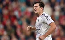 Người hâm mộ muốn Man United 'trả lại' băng đội trưởng cho Maguire