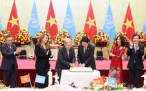 Chủ tịch nước và Tổng thư ký Guterres cắt bánh mừng kỷ niệm 80 năm thành lập Liên hợp quốc