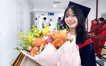 Từ bỏ đại học sang cao đẳng, sinh viên TP.HCM thành thủ khoa toàn khóa