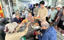Quán Mây Ngàn và bữa cơm no bụng ấm lòng