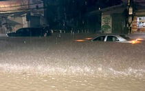 Thái Nguyên mưa như trút nước, người dân ngủ dậy nước đã ngập đầy nhà