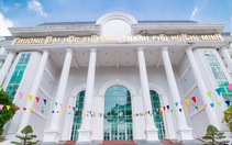 Nhiều trường đại học không nhận hoa 20-11, chuyển thành tiền ủng hộ đồng bào vùng bão lũ