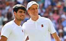 Alcaraz và Sinner đối đầu ở 'trận chung kết trong mơ' ATP Finals 2025