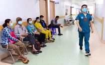 Người dân TP.HCM trên 65 tuổi nhận thẻ bảo hiểm y tế ‘miễn phí’ ở đâu?