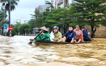 Lũ trên các sông ở Huế, Đà Nẵng đang lên lại, dự báo sông Hương có khả năng vượt báo động 3