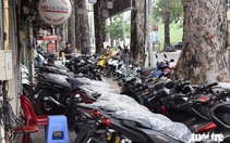 TP.HCM chính thức bỏ quyết định 32 về thu phí sử dụng tạm vỉa hè