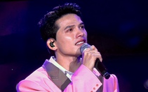 Quốc Thiên khóc trong concert 10.000 khán giả, ủng hộ 200 triệu về đồng bào miền Trung