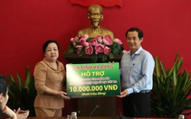 Bà con vùng lũ Phú Yên cũ nhận vạn tấm lòng của người dân cả nước
