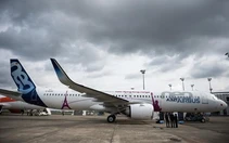 Vì sao Airbus cập nhật phần mềm 6.000 máy bay dòng A320, đe dọa tê liệt hàng không toàn cầu?