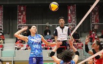 Bích Thủy chói sáng ở trận ra mắt Giải bóng chuyền Nhật Bản