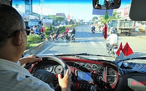 Tay lái mới và bài học an toàn - Kỳ 1: Những ngày đầu ôm vô lăng