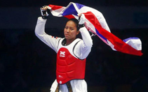 Võ sĩ taekwondo Thái Lan thắng bán kết rồi nhận luôn HCV SEA Games 33