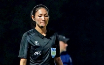 Trợ lý trọng tài từ chối bàn thắng tuyển nữ Việt Nam tại SEA Games 33 bị phạt?
