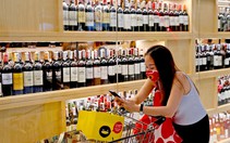 Thái Lan cho phép bán bia rượu buổi chiều sau nhiều năm áp dụng lệnh cấm