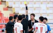 HLV Kim Sang Sik có được xóa thẻ vàng ở trận gặp U22 Lào?