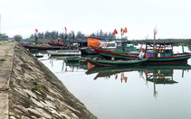 Bé trai 6 tuổi đến khu neo đậu tàu thuyền rồi bị mất tích
