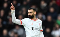 Salah lập cú đúp giúp Liverpool xây chắc ngôi đầu