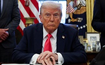 Ông Trump chơi cứng: Áp thêm 10% thuế với hàng Trung Quốc