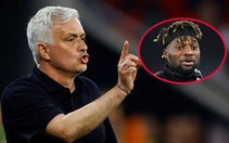 Jose Mourinho đốp chát với học trò bị loại vì thừa cân