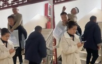 Thanh niên bị chấn thương đầu lần 2 vì bạn cõng bất cẩn